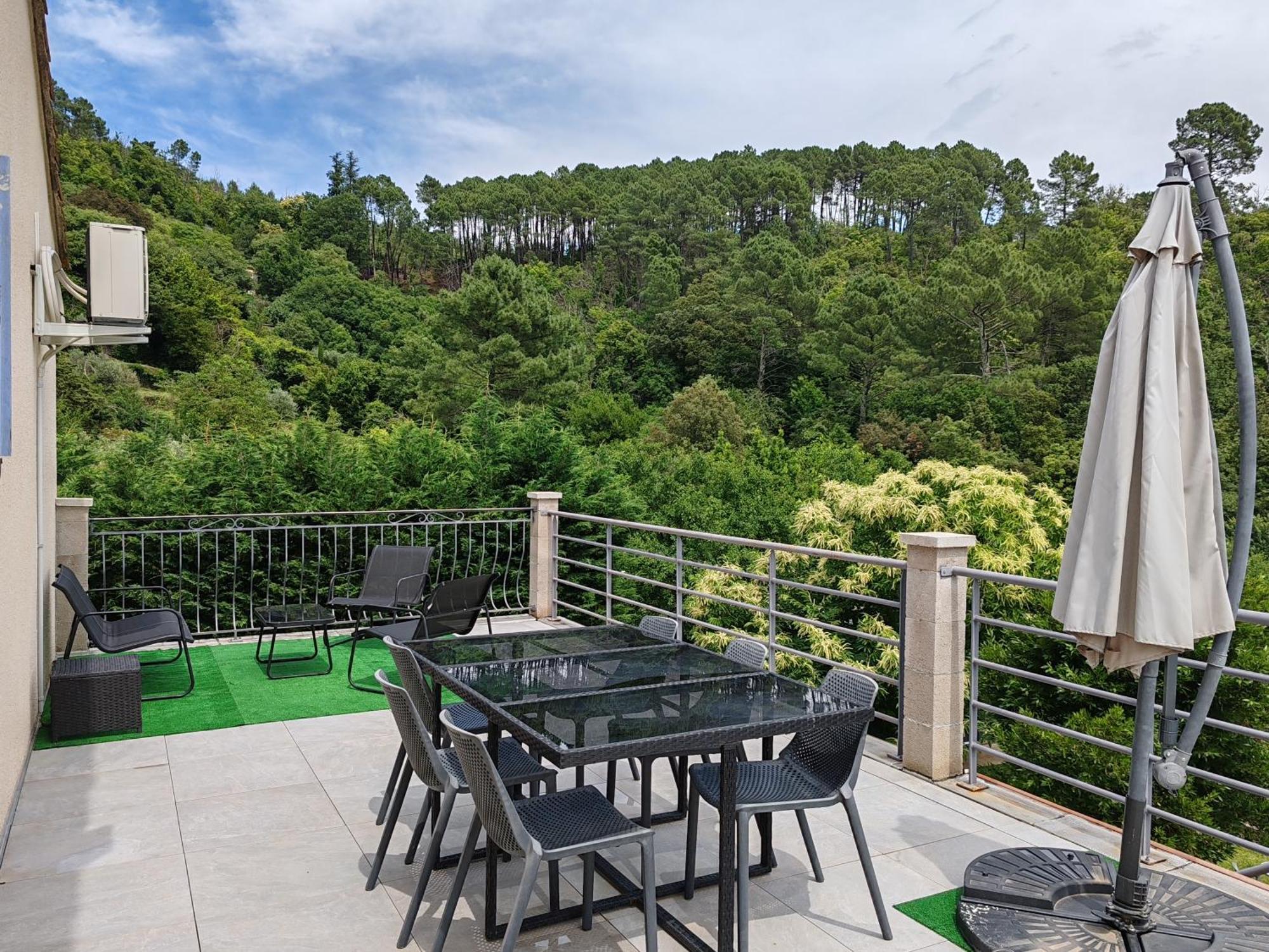 Les Chataigniers Appartement Meuble Saint Sebastien d'Aigrefeuille Zewnętrze zdjęcie